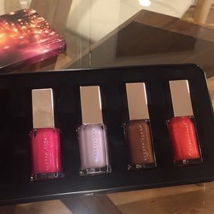 FENTY BEAUTY Glossy Posse Mini Gloss Bomb Set
